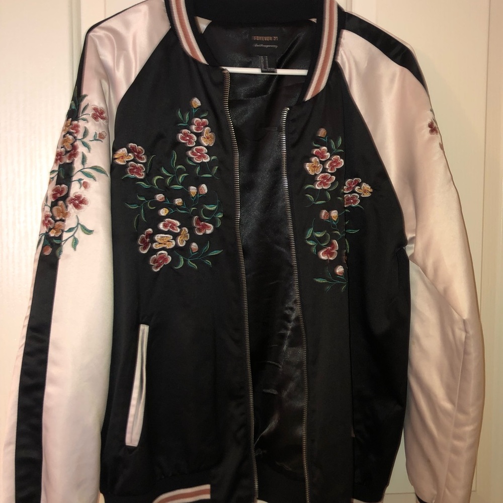 Bomber jacket